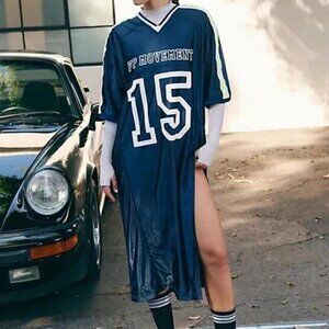 FREE PEOPLE happy camper tee extra-long tee Sz S NEW